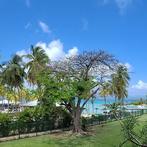 Appartement Edenoa/vue Mer/ Plage/piscine, Le Gosier (Grande-Terre)